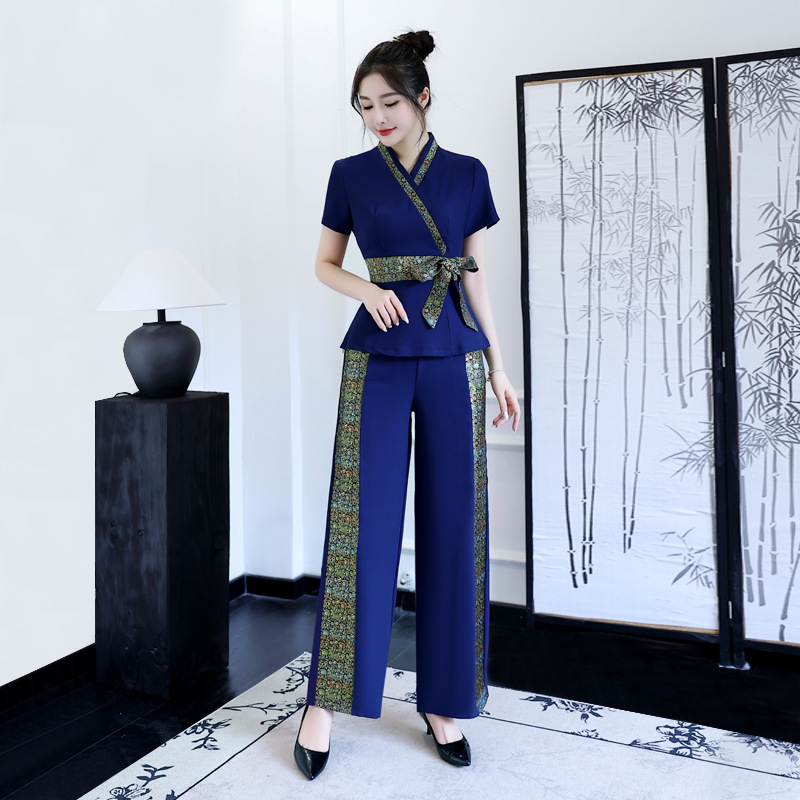 ชุดยูนิฟอร์มพนักงานนวดเท้าสปาส - Wellness Spa And Massage บทวิจารณ์และราคา